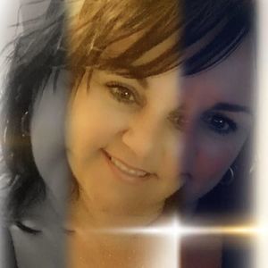 Meet your Posher, Guylaine